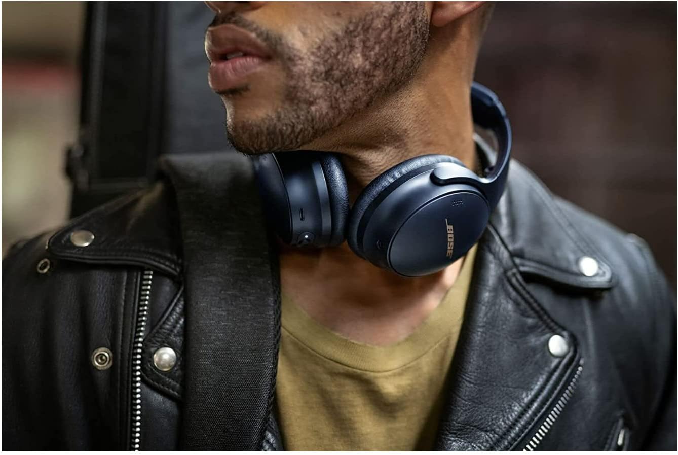 Bose QuietComfort 45 Bluetooth Wireless Noise Cancelling Headphones, Midnight Blue - Limited Edition (Renewed)