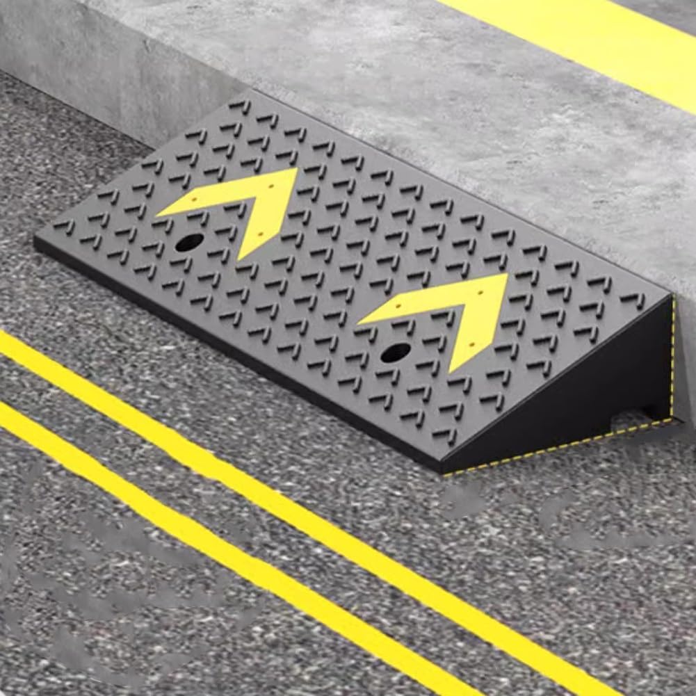 1PCS Curb Ramp Black Rubber Driveway Curb Ramps Portable Lawnmower Threshold Ramps for Loading Dock Sidewalk Scooter Wheelchair Car Truck Motorcycle Dolly(39.4x11.8x5.9in)