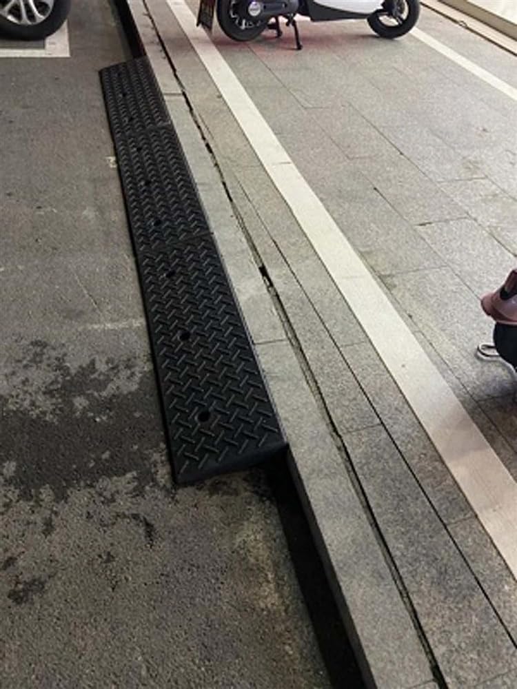 JIUYUEYA Loading Ramps, Kerb Ramps, Black Rubber Hotel Slope Mat Car Wheelchair Threshold Ramps Garage Portable Service Ramps (Size : 39x10x2.8 in)