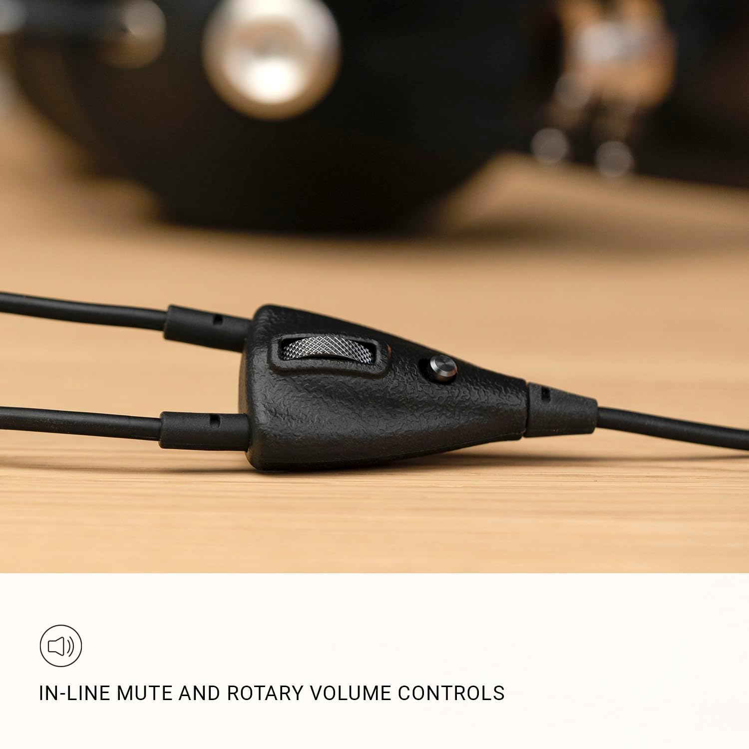 MEZE AUDIO | 99 Classics Walnut Gold & Boom Mic Headset | Wired Over-Ear Headphones with Boom Microphone and Self Adjustable Headband | Closed-Back Headset for Gaming | Remote Work | Audiophiles