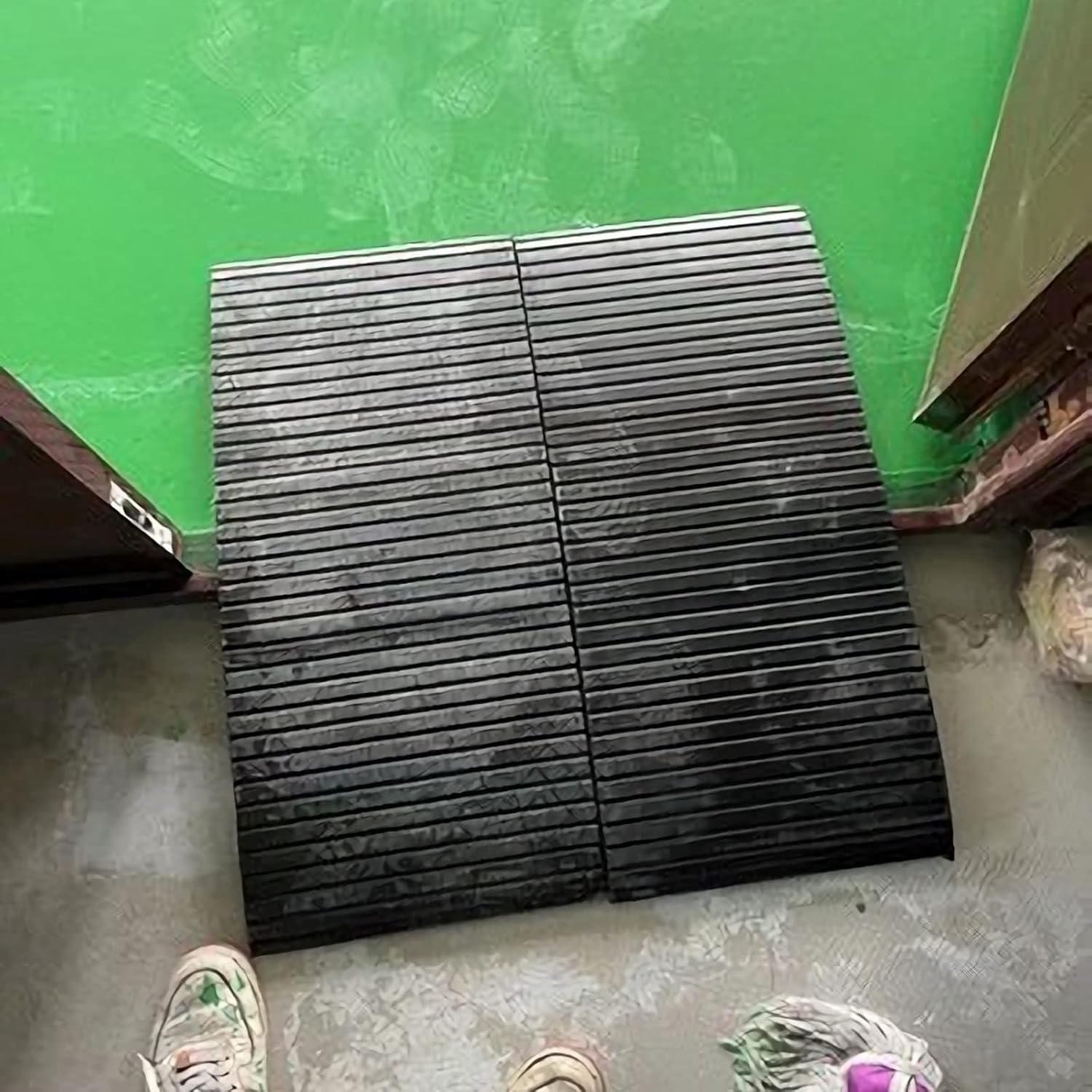 Mobility Scooter/Wheelchair Ramp for Front Door 20' Wide Threshold Ramp for Patio Sliding Door Rubber Bridge Ramp for Driveway/Shed/Doorways 32'x20'x2.5'