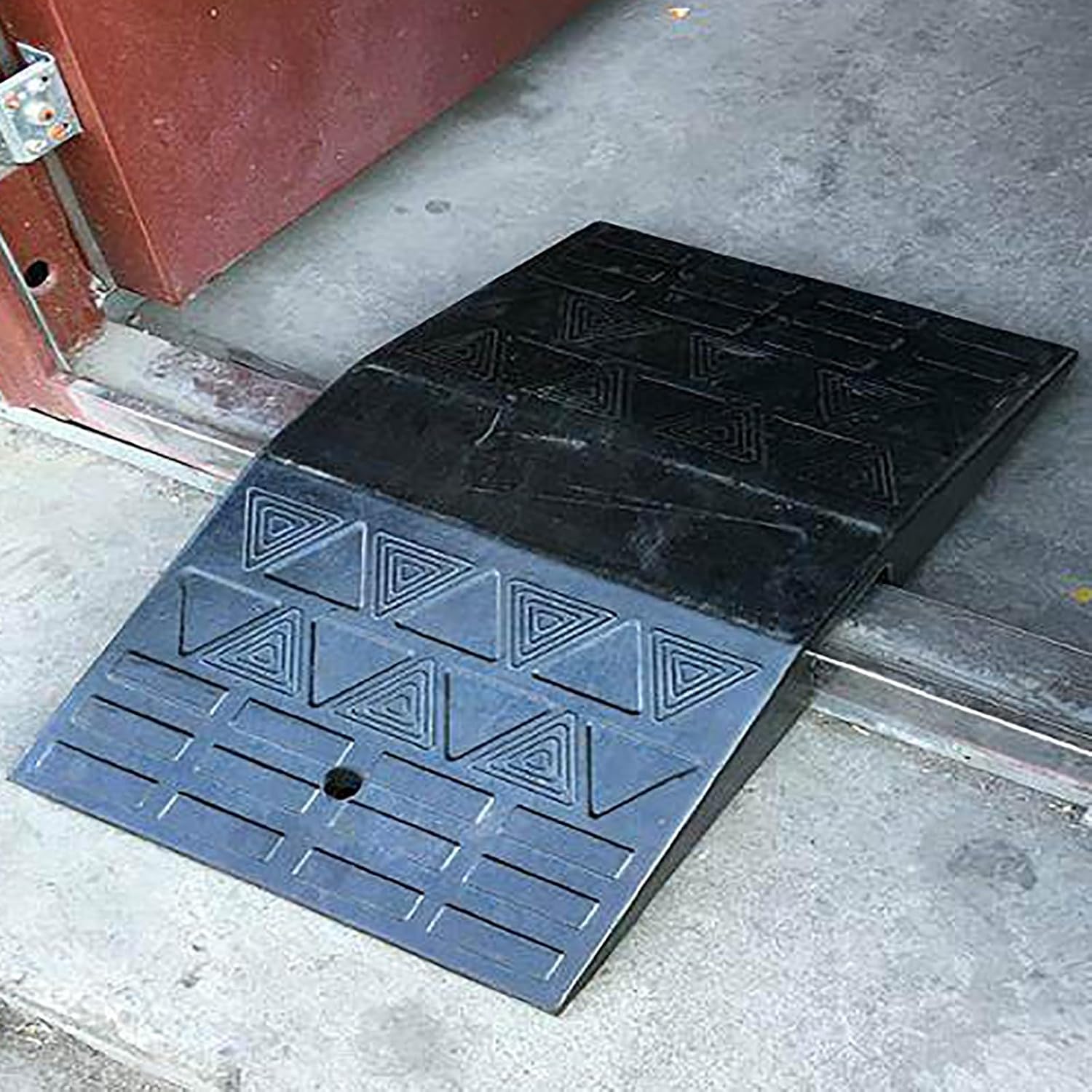 4' Rise Threshold Ramps for Doorways Portable Wheelchair Ramp with Anti-Slip Surface Rubber Threshold Ramp for Home Steps