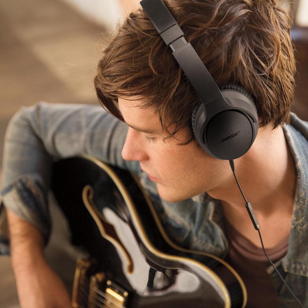 Bose 741648-0010 SoundTrue Around-Ear Headphones II - Apple Devices, Charcoal