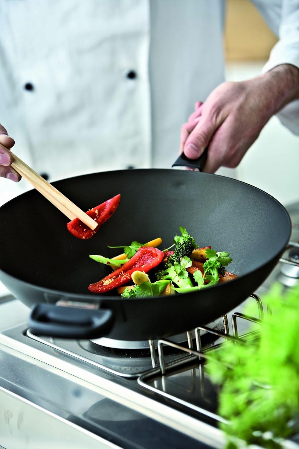 Scanpan Classic Induction 12 1/5 Inch Nonstick Wok – Compatible with All Cooktops, Induction Ready, Metal Utensil Safe, Oven Safe to 500°F, Dishwasher Safe