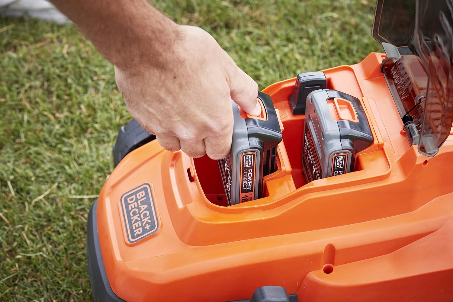 BLACK+DECKER 18 V Battery Lawn Mower (36 V with Two 18 V 2.5 Ah Batteries Supplied) - 33 cm Bull - Adjustable Cutting Height - Basket 35 Litres BCMW3318L2-QW