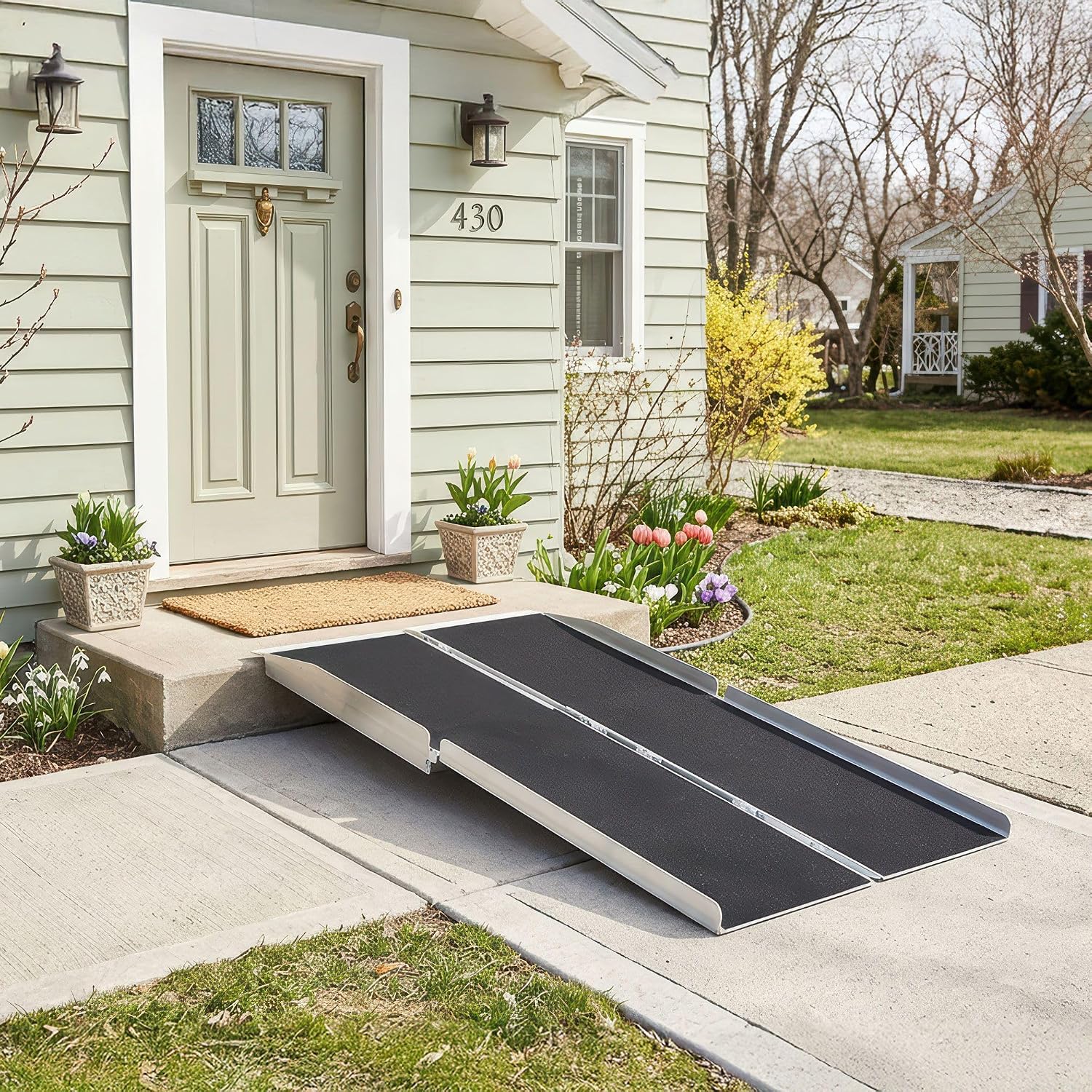 4' Portable Wheelchair Ramp for Home Steps, 600 lb, Scooter, Silver Spring